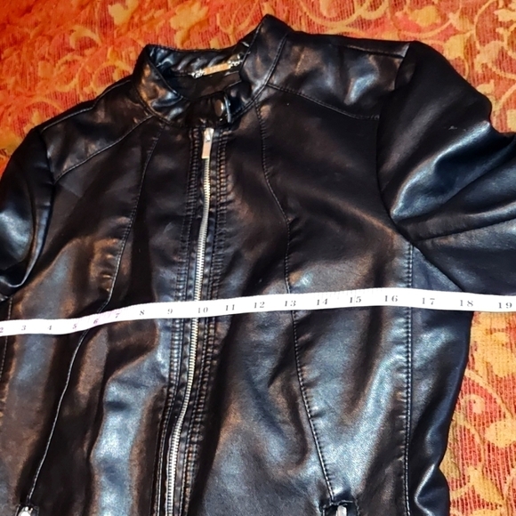 A.N.A. vegan leather  🖤 black moto jacket sz. Small - Picture 2 of 10